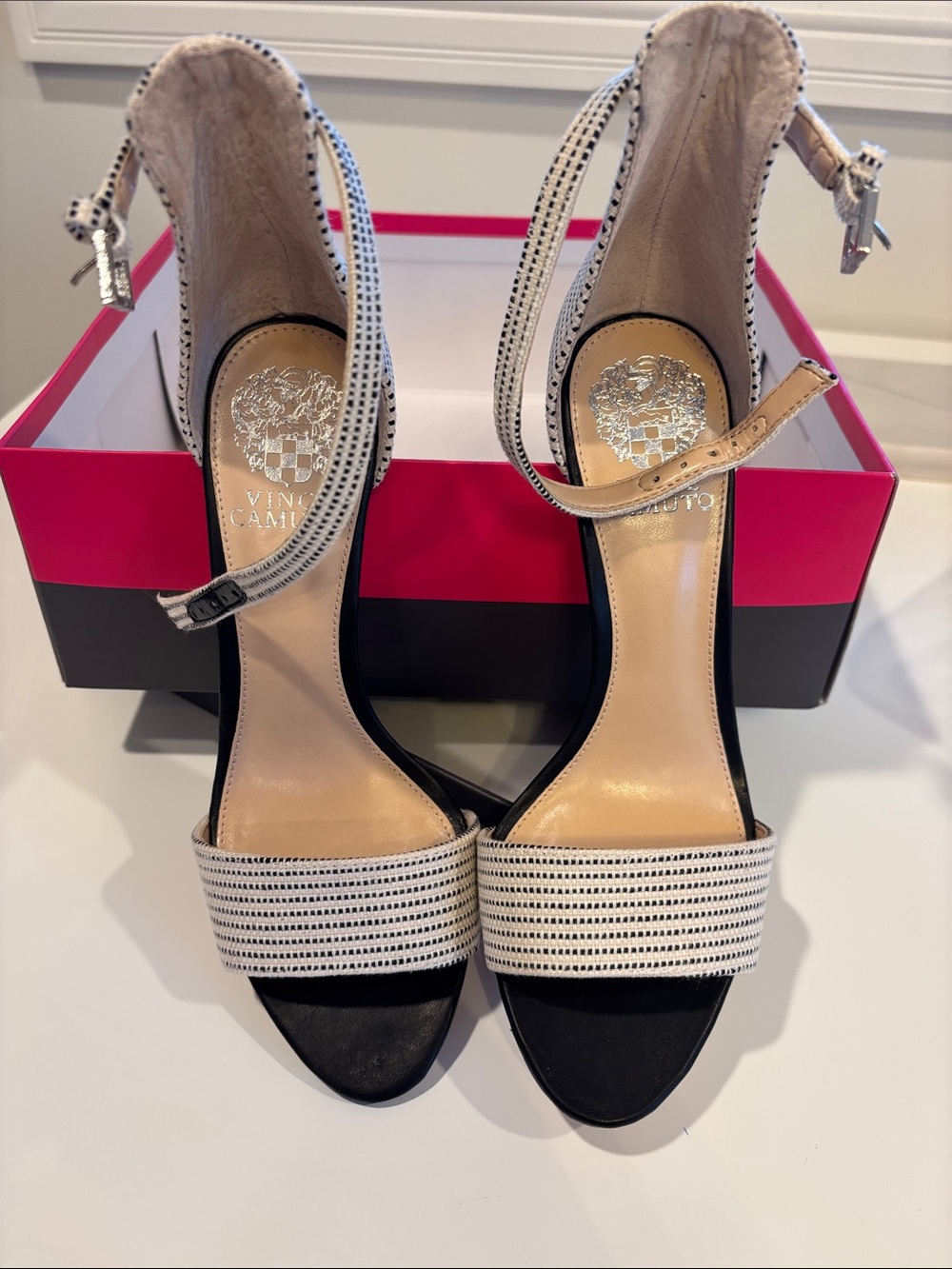 Vince Camuto CORLINA SANDAL